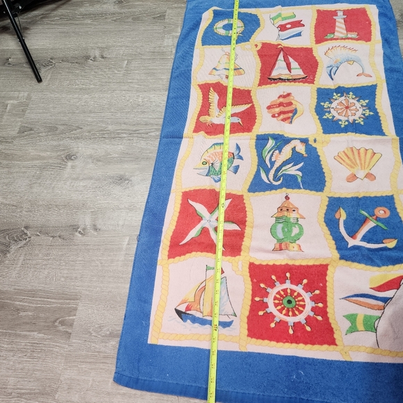 90s VINTAGE Flag Beach Pool Towel Nautical Sailboat Wheel Anchor - Picture 4 of 10
